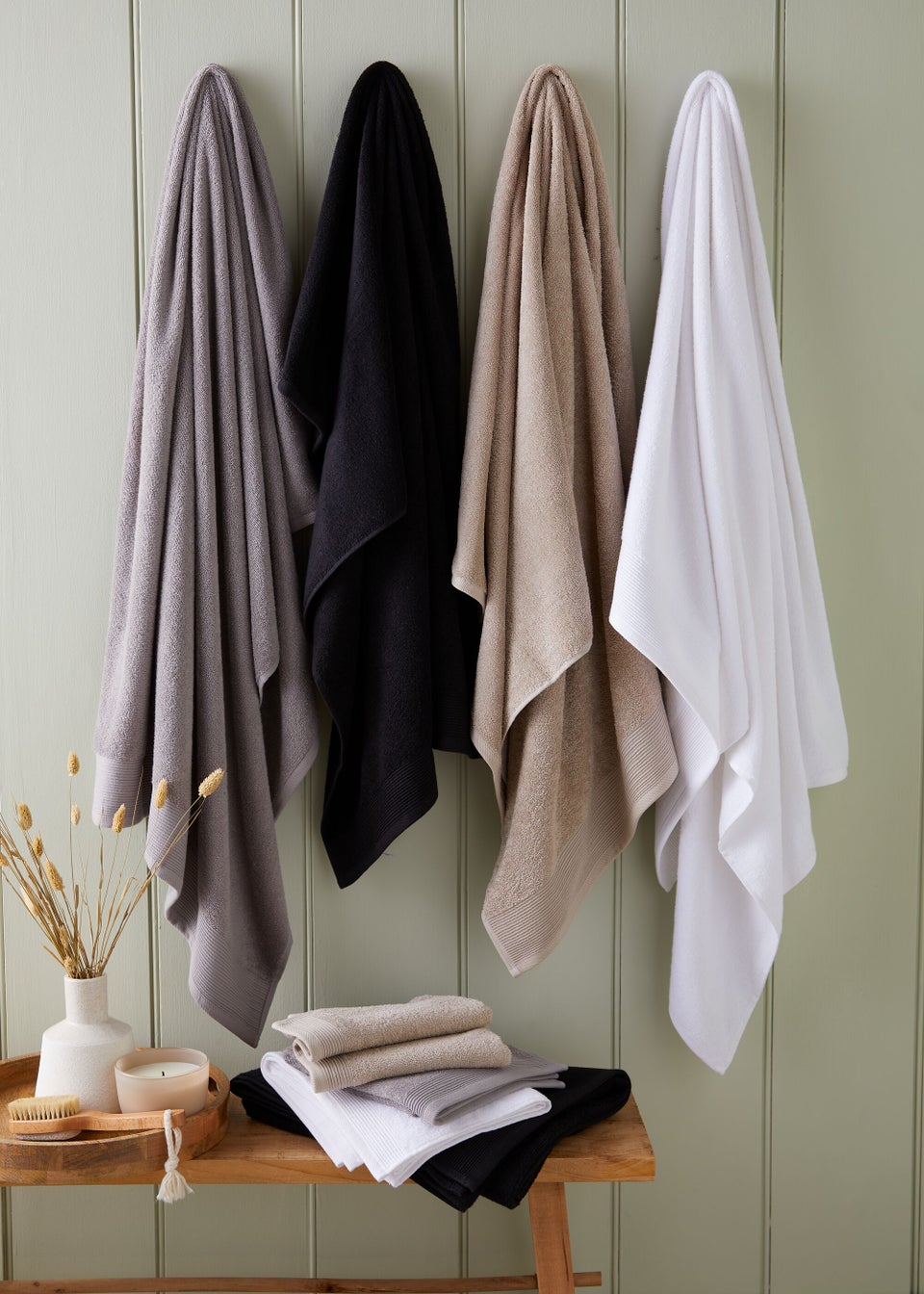 White 100% Egyptian Cotton Towels
